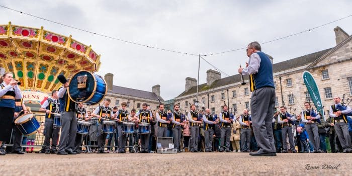 Le Bagad Kemper et l'esprit Saint-Patrick · Région Bretagne