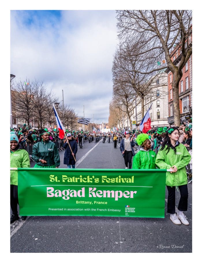 Le Bagad Kemper et l'esprit Saint-Patrick · Région Bretagne