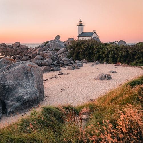 Un coucher de soleil sur une baie du Finistère