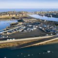 Photographie aérienne par drone du terminal du Naye à Saint-Malo.